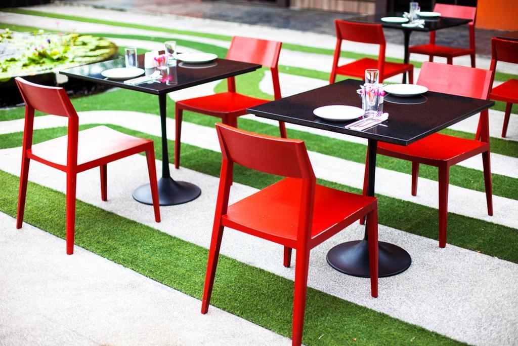 Q Hotel Бангкок Экстерьер фото