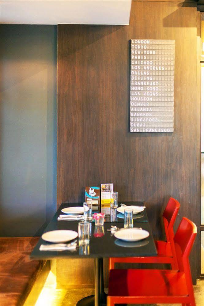 Q Hotel Бангкок Экстерьер фото